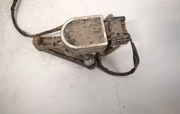BMW 5 GT F07 Front height sensor lever 3714686135101