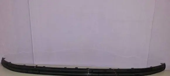 Rear bumper trim bar molding