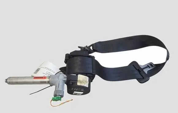 Volvo S80 Middle seatbelt (rear) 8639763 6064179 8639764