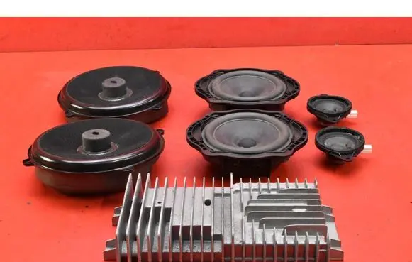 Mazda CX-7 Subwoofer speaker EH4466920