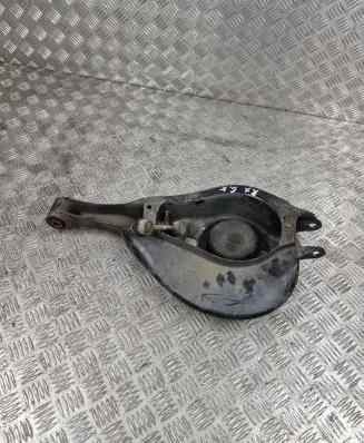 Lexus RX 450H Coil spring/strut mount 
