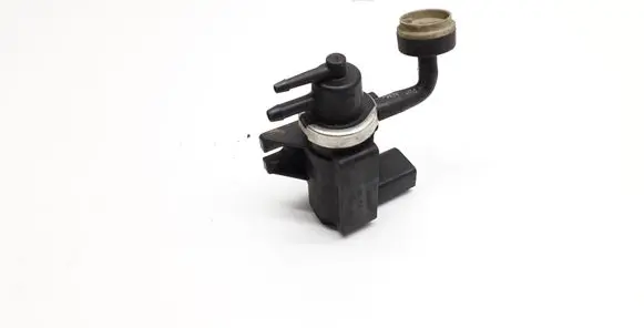 Volkswagen Touareg I Turbo solenoid valve 1J0906627