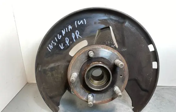Opel Insignia A Front wheel hub