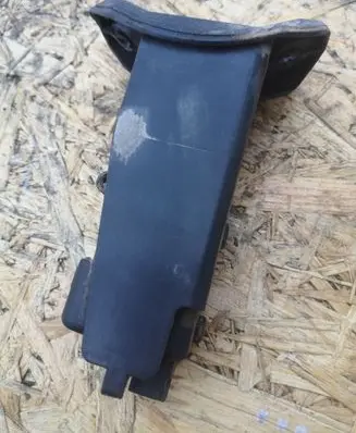 Fuel tank cap lock
