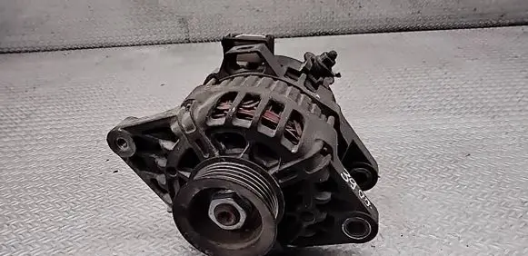 Hyundai i10 Generator/alternator 2655633 3730003100