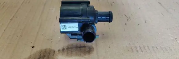 Audi A7 S7 4G Electric auxiliary coolant/water pump 4G0121601A