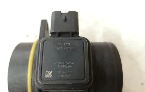 Jaguar XF X250 Mass air flow meter 5WK97011 4R8Q12B579AC