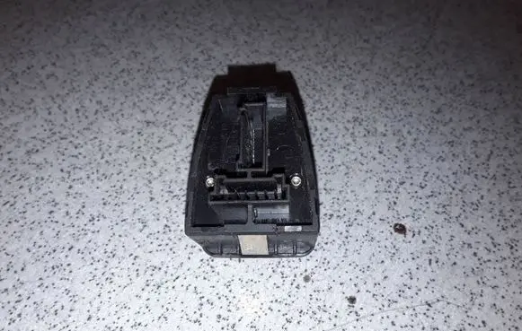 BMW 3 E46 Wing mirror switch 61318373691 8373691