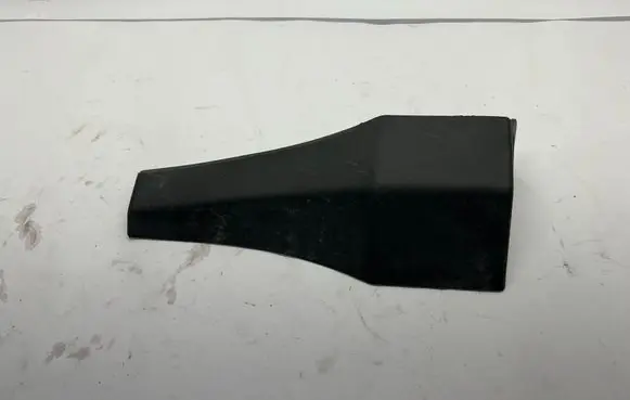 Dodge RAM 1500 DS Rear sill trim cover 68275917AA