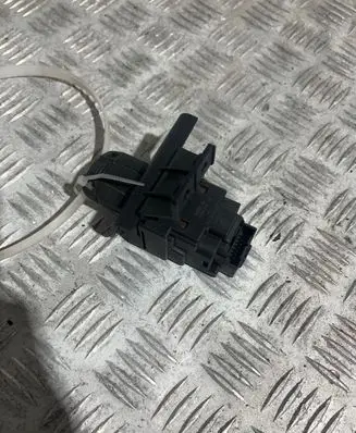 BMW 1 E81 E87 Ignition lock 6954718 10862510