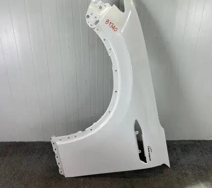 Mazda CX-60 Fender B1340
