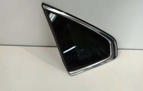 Volvo S90, V90 Rear door window glass 43R001734