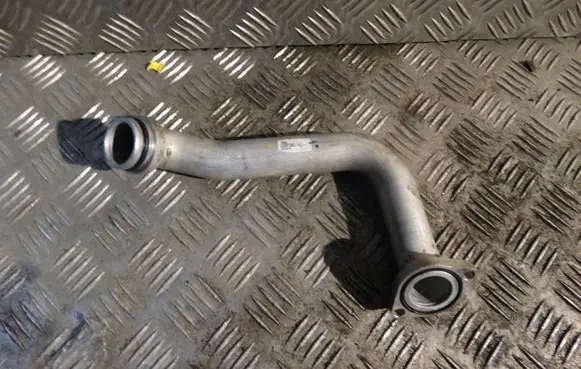 Porsche 997 Engine coolant pipe/hose 06H121481L