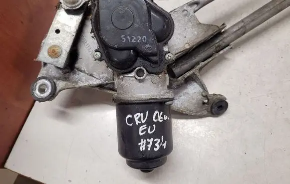 Honda CR-V Front wiper linkage and motor