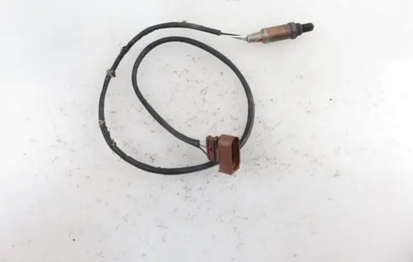 Volkswagen PASSAT B5 Lambda probe sensor 021906265AE 0258003757
