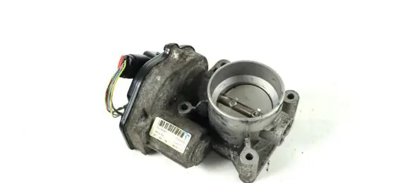 Ford Focus C-MAX Throttle body valve 4M5GFA VP4F9U9E928AC
