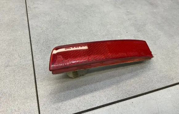 Nissan Juke I F15 Rear tail light reflector 25052461