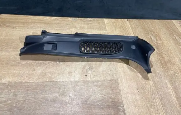 Land Rover Discovery 5 Other trunk/boot trim element HY3244248AD C8W0A