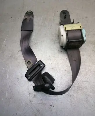 Chrysler 300M Front seatbelt E2742000