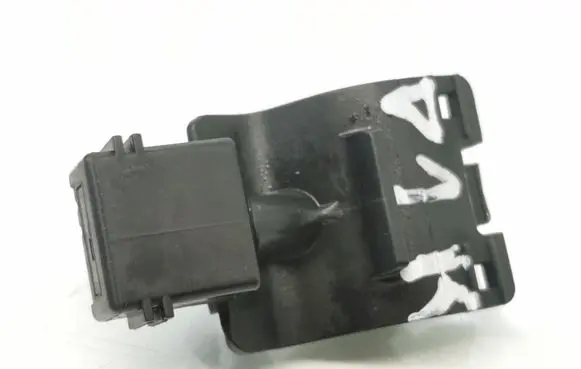 Toyota Verso Windshield washer spray nozzle 