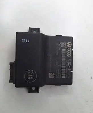 Audi A6 Allroad C6 Gateway control module 4F0907468F