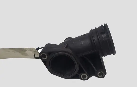 Mercedes-Benz CLS C218 X218 Engine coolant pipe/hose A6422001156