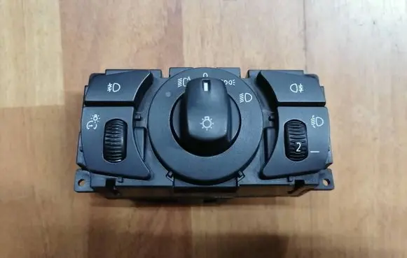 BMW 5 E60 E61 Light switch 6953737 33291903