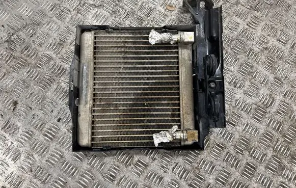 BMW 6 F12 F13 Engine oil radiator 7572542 7570103 7575250