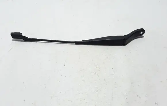 Renault Twingo II Front wiper blade arm 8200725624