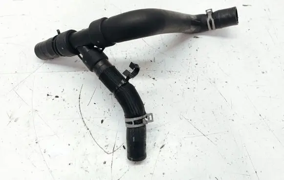 Ford Fusion II Engine coolant pipe/hose DS788B274AD DS788B274