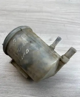 Suzuki Liana Power steering fluid tank/reservoir