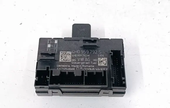 Volkswagen Touareg II Door control unit/module 4H0959792S