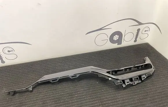 Toyota C-HR I Radio/GPS head unit trim 55422F4020 55406F4020