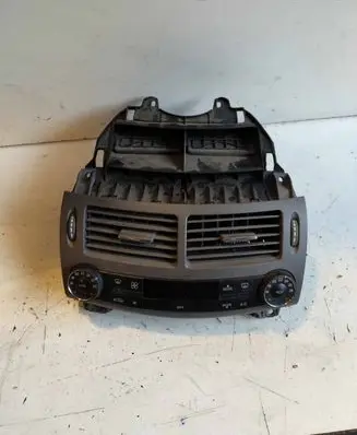 Mercedes-Benz E W211 Climate control unit 2118302090