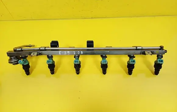 BMW 5 E39 Fuel main line pipe 0280150415