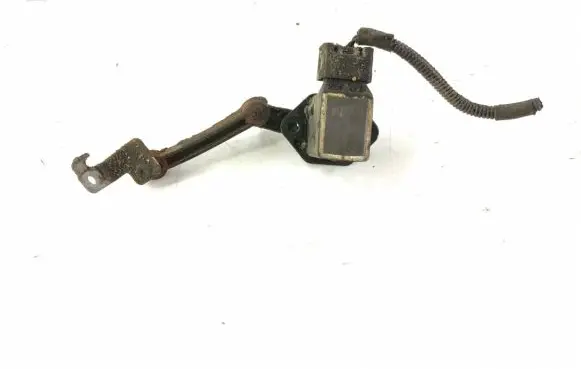 Mercedes-Benz R W251 Air suspension front height level sensor 0105427717 2513200732