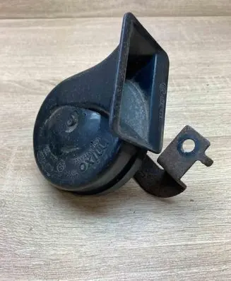 BMW 3 E36 Horn signal 00884 CH2013 TR99