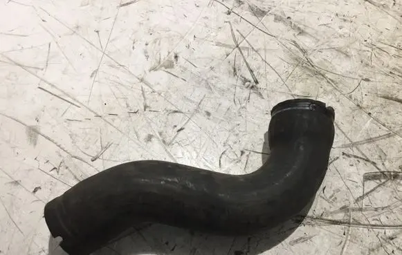 Mazda 6 Engine coolant pipe/hose