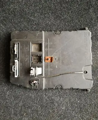 Renault Megane II Comfort/convenience module 8200351181