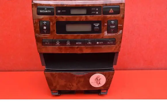 Toyota Corolla E120 E130 Climate control unit 5593013070