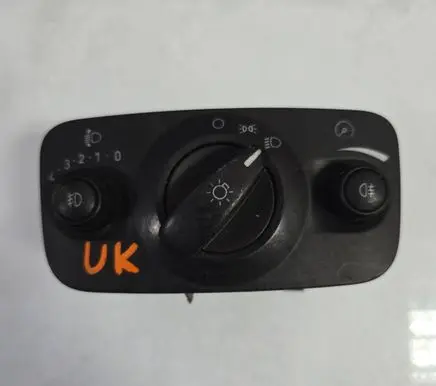 Ford Mondeo MK IV Light switch 6G9T13A024AF