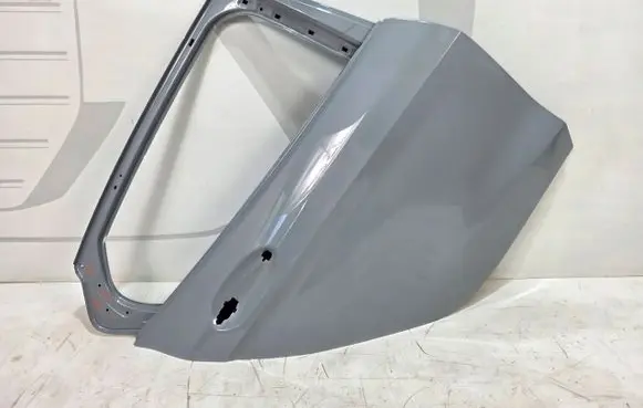 BMW 1 F70 Rear door