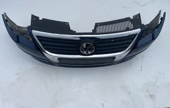 Volkswagen PASSAT B6 Front bumper 3CO807221