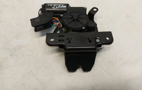 Tesla Model Y Tailgate/trunk/boot lock/catch/latch 1500604-CN-B-JLK01