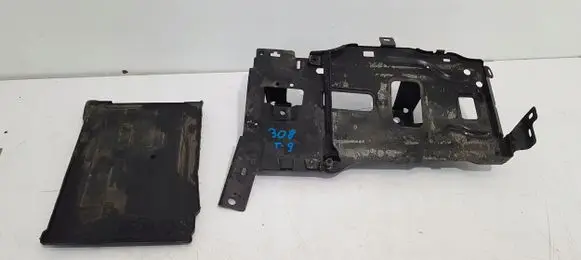 Peugeot 308 Battery box tray 
