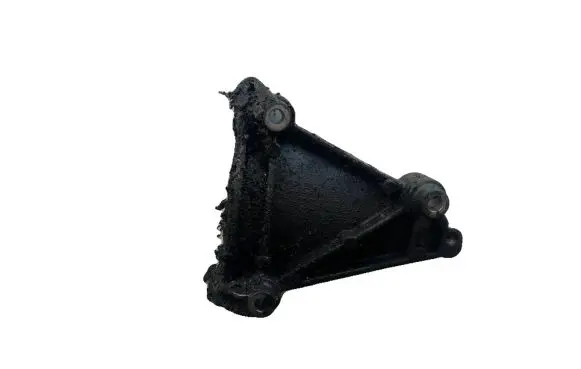 Engine mounting bracket