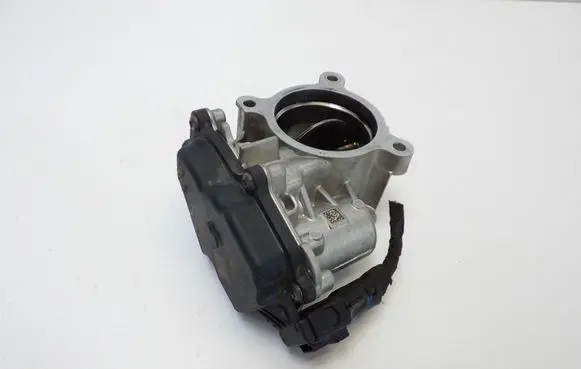 Volkswagen Tiguan Allspace Throttle valve 05L128063E