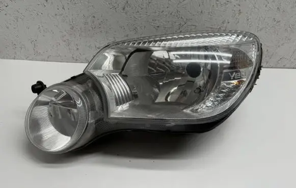 Skoda Yeti (5L) Headlight/headlamp 5L1941015A