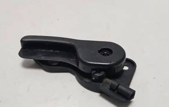 BMW Z3 E36 Engine bonnet (hood) release handle 51231928469