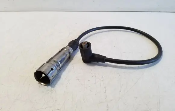 Audi 80 90 S2 B4 Ignition plug leads 0300072110 036035255J